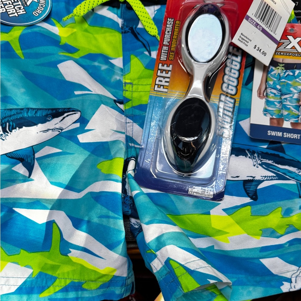 NWT Kids Shark Swim Trunks & Goggles Boys Sz 4 - 5   50 UV protect NEW. - Picture 2 of 14